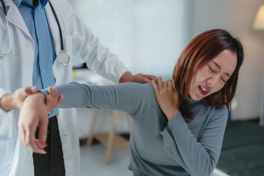 Exploring the Benefits of a Pain Center for Chronic Pain Relief Pain Center